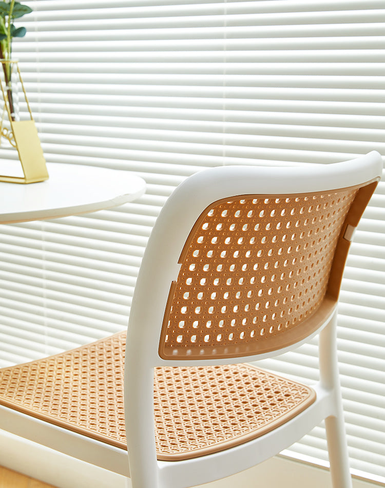 How to Incorporate Sustainable Home Decor into Your Space