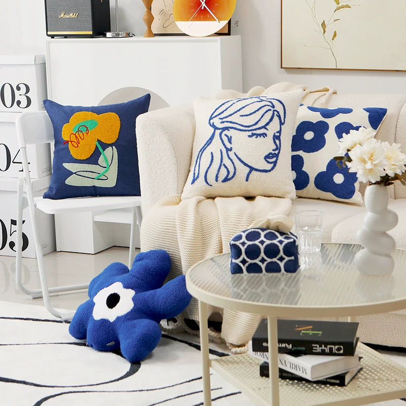  Ideal for sofas, beds, and accent chairs, these cushions focus on aesthetics