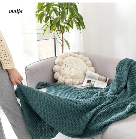 MAN YUE HOME Scandinavian Knitted Sofa with Duvet for Sleep from MAN YUE HOME