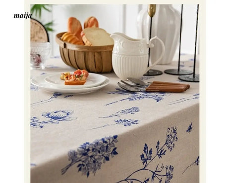 MAN YUE HOME Retro Cotton Tablecloth for Dining or Coffee Table from MAN YUE HOME