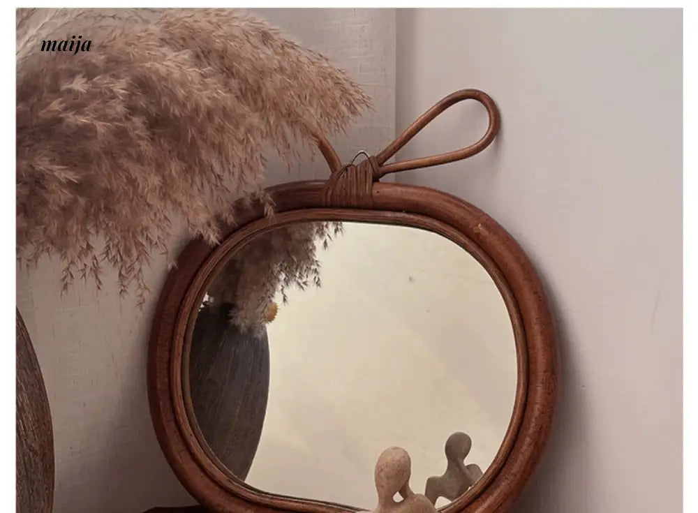 19 DREAM SPACE Retro Round Wall Mirror from 19 DREAM SPACE