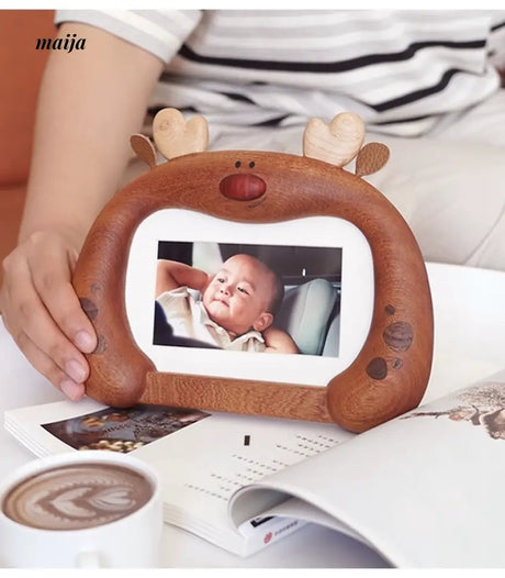 MOUNTAIN HOUSE Children's Photo Frame from Natural Wood from MOUNTAIN HOUSE