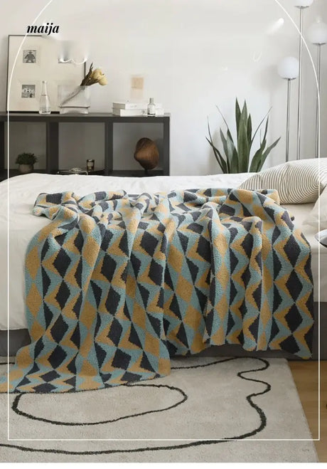 MAN YUE HOME Plush Knitted Sofa Duvet for Sleep from MAN YUE HOME