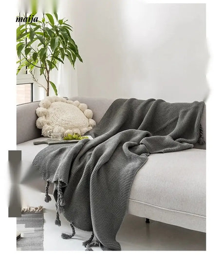 MAN YUE HOME Scandinavian Knitted Duvet with Cotton for Winter Use from MAN YUE HOME