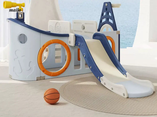 HOBBYTREE Amusement Park Swing Set from HOBBYTREE