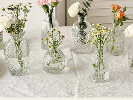 BANKE Retro Glossy Flower-Shaped Small Vase from BANKE
