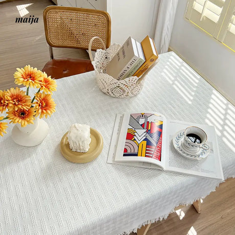 MAN YUE HOME Lace Tablecloth for French INS Style Dining Spaces from MAN YUE HOME