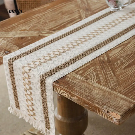MAN YUE HOME Retro Table Flag Dining Tablecloth for Stylish Homes from MAN YUE HOME