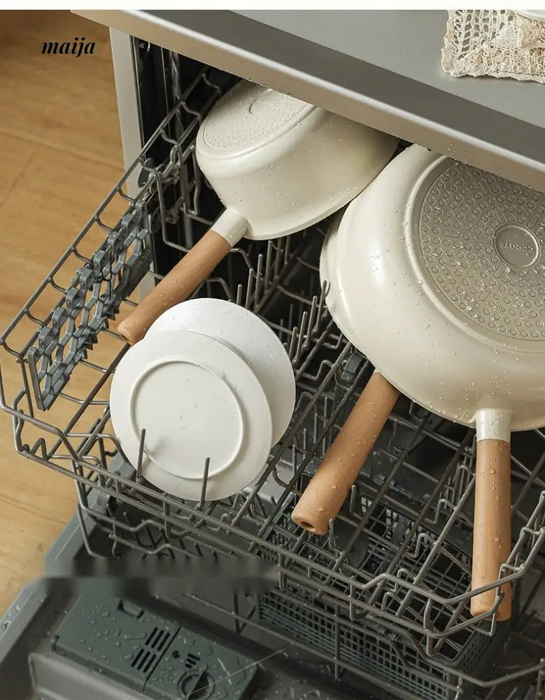 CAROTE Ceramic Non-Stick Soup and Frying Pot from CAROTE