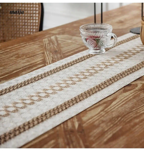 MAN YUE HOME Retro Table Flag Dining Tablecloth for Stylish Homes from MAN YUE HOME