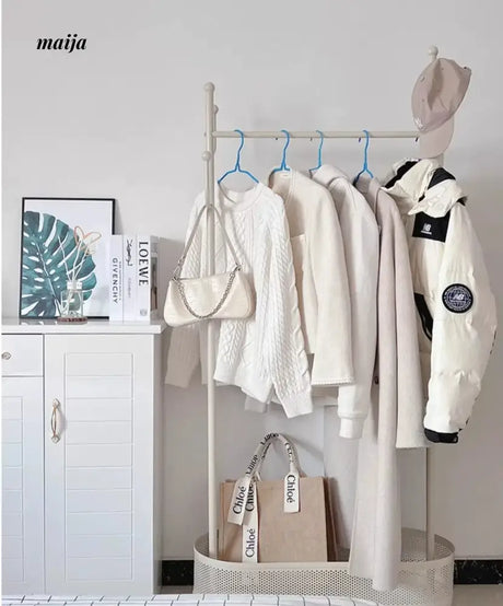 Marshall Load-Bearing Coat Hanger with Basket from AI