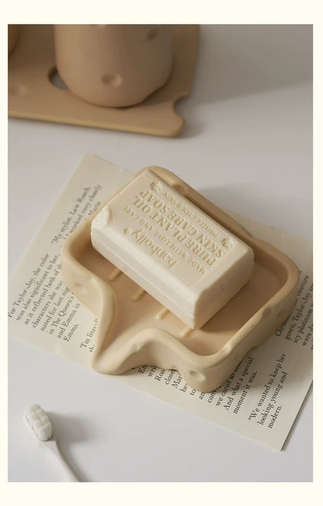 LENYVASEN Elio Cheese-Themed Ceramic Storage from LENYVASEN