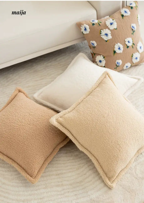 MISTYWOOD Milk Tea Pillow with Floral Pillowcase from MISTYWOOD