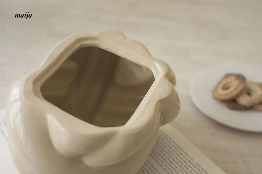 Knot Tissue Box from maija