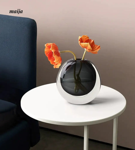 Caiden Simple Glass Vase from maija