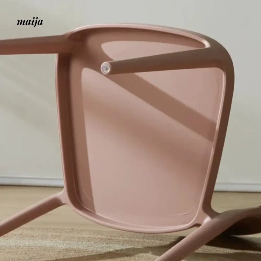 [CLEARANCE] Shania Plastic Dining Chair from Yishengtao