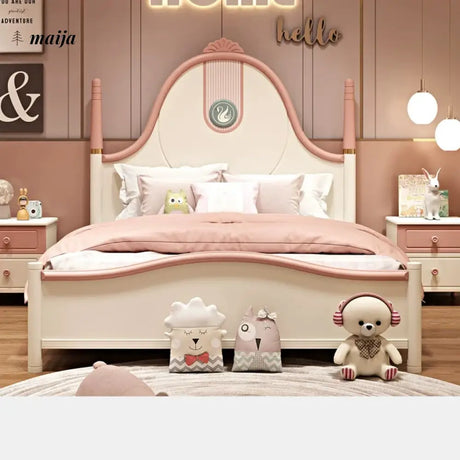 Pink Swan Children's Bed from BETTYLEI