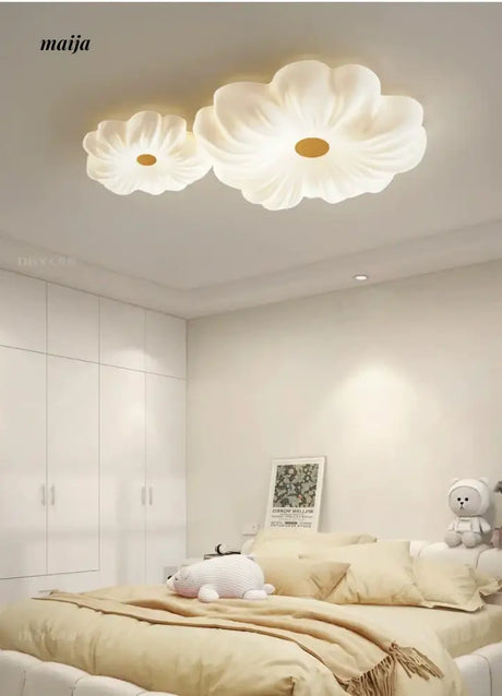 GVG Carmellia Flower Ceiling Lamp from GVG