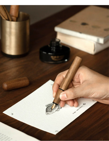 MUMO Felix Magnetic Buckle Wooden Pen from MUMO