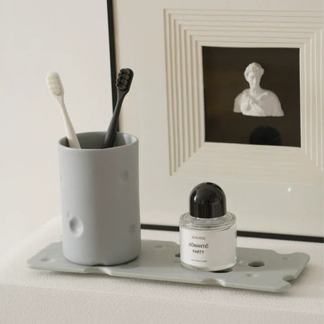 LENYVASEN Amara Mouthwash Cup Set from LENYVASEN