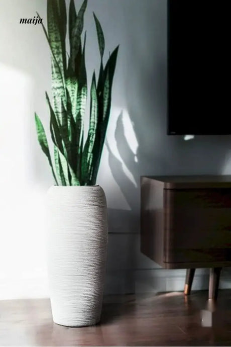 JOTO Retro Ceramic Large Vase Living Room Hotel Decoration from JOTO