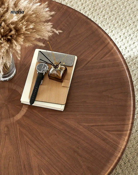 Beverly Hills Coffee Table Set from maija