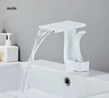 Feline Creative Waterfall Basin Faucet from Kaiyashi