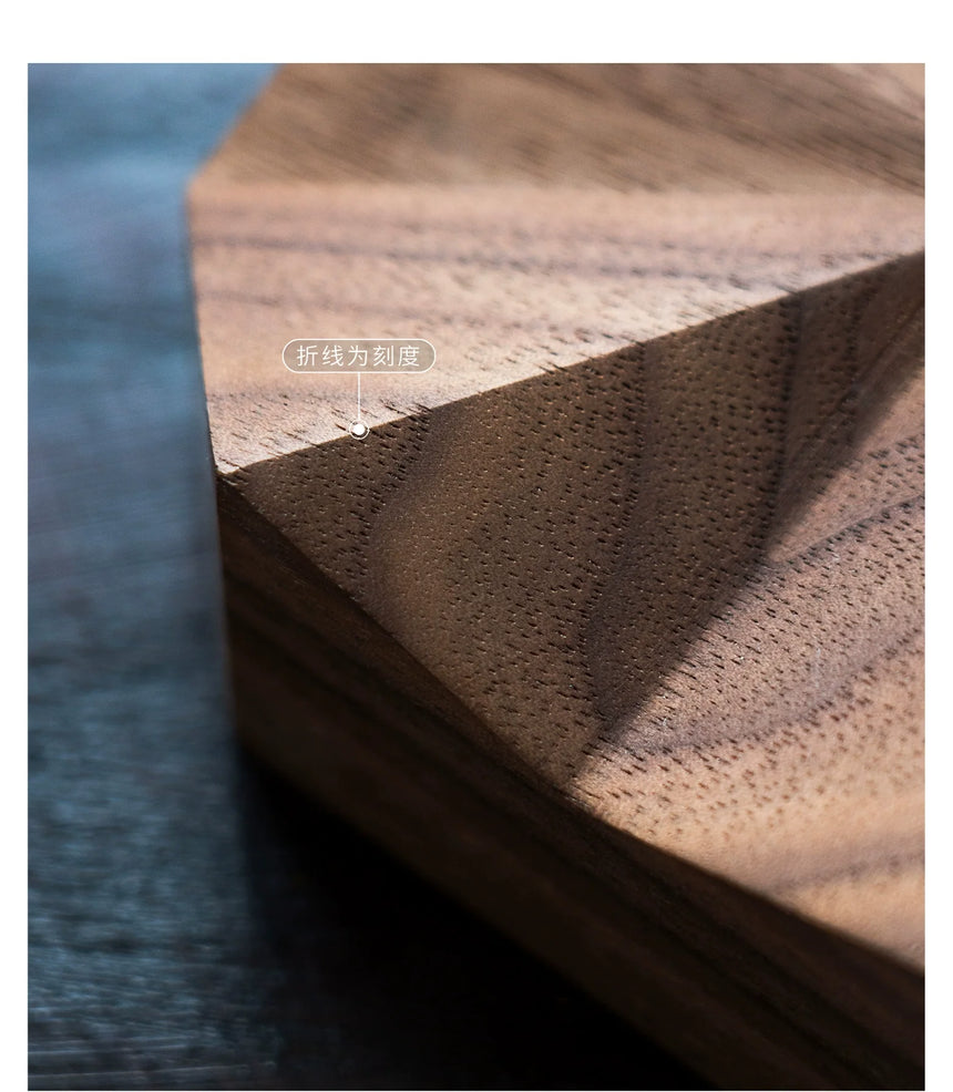 MUMO Lily Edges and Corners Desk Clock from MUMO