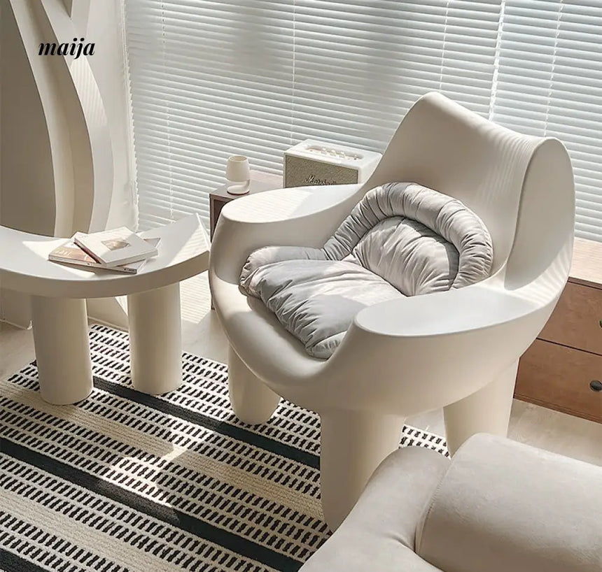 Moomoo Creamy Chair from maija