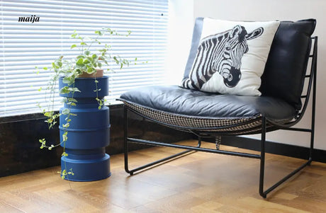 Blue Icelandic Round Flower Stand from maija