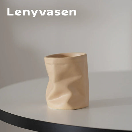 LENYVASEN Caspian Stationery Storage Brush Holder from LENYVASEN