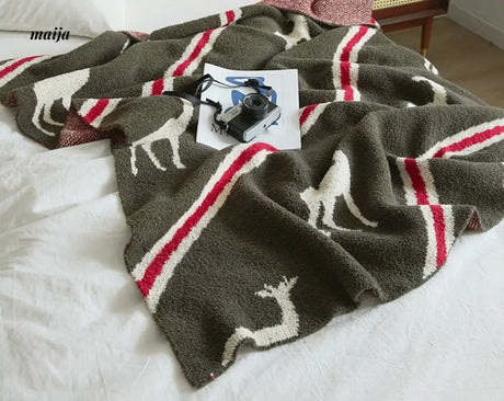 MAN YUE HOME Plush Knitted Sofa Duvet for Sleep from MAN YUE HOME