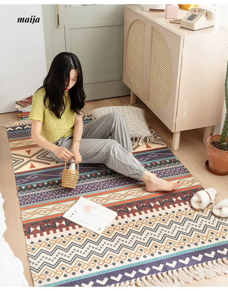 MAN YUE HOME Advanced Retro Carpet for Scandinavian Coffee Tables from MAN YUE HOME