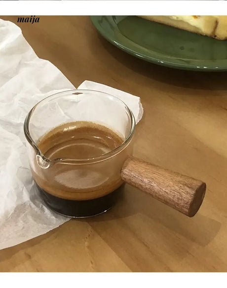 BANKE Glossy Coffee Measuring Cup with Scale from BANKE