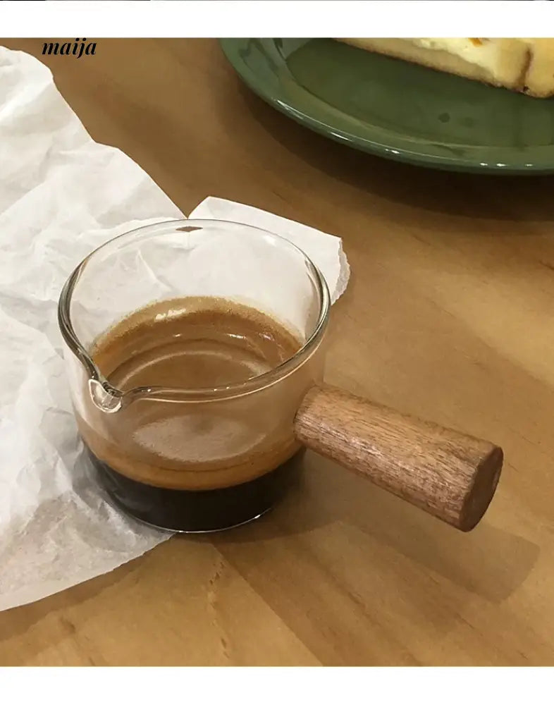 BANKE Glossy Coffee Measuring Cup with Scale from BANKE