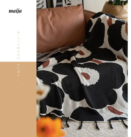 MISTYWOOD Black Sofa Knitted Floral Duvet from MISTYWOOD