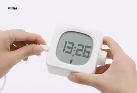 MUID Simple Alarm Clock from maija