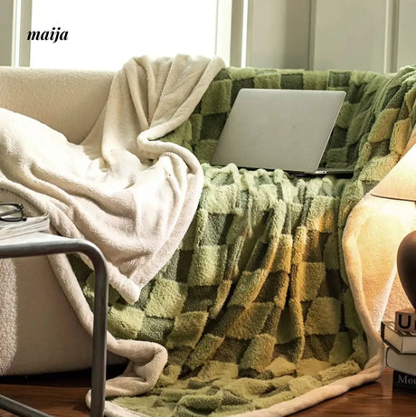Diamond Pattern Double Layer Blanket from Shui Yang