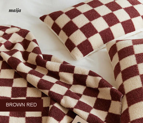 Chessboard Fleece Throw from REWER