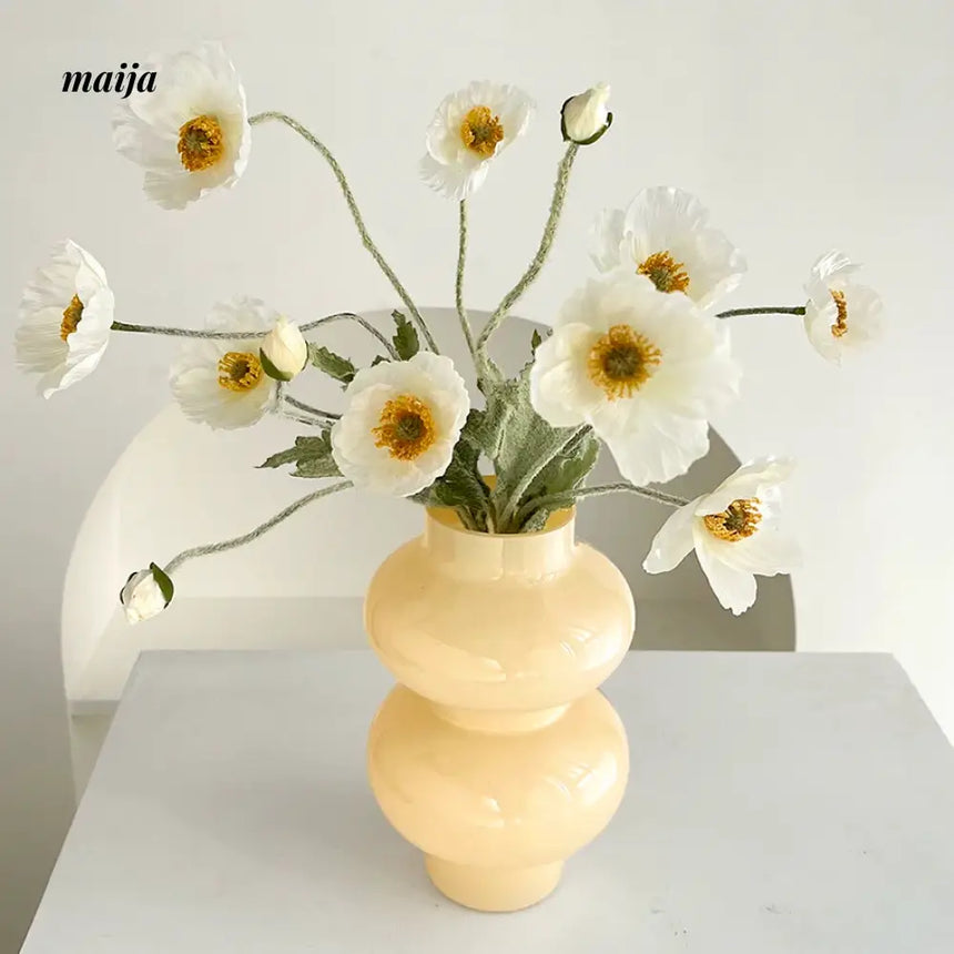 LIVETAI Glossy Milky Cream Vase from maija