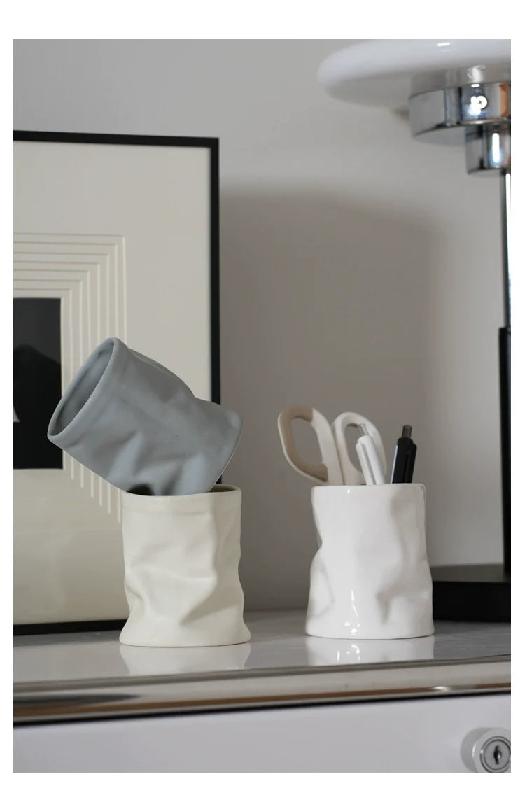 LENYVASEN Caspian Stationery Storage Brush Holder from LENYVASEN