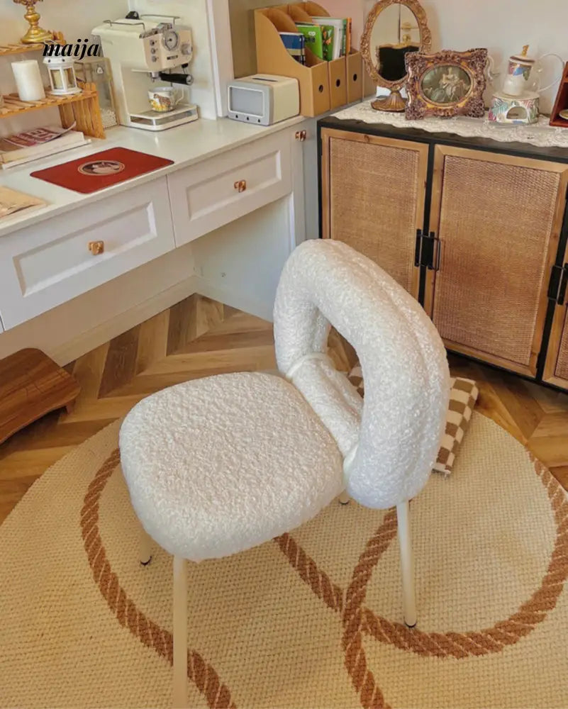 Donut Dressing Chair from maija