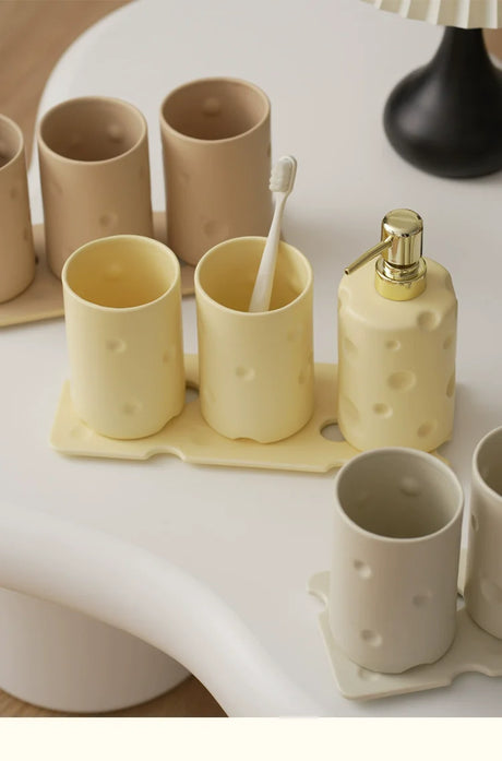 LENYVASEN Amara Mouthwash Cup Set from LENYVASEN
