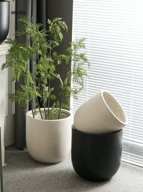 Aura Minimalistic Flowerpot from Nicaijia