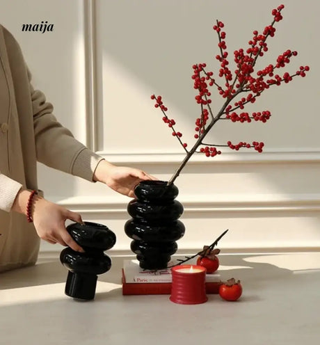 COLOURHUNTER Black Ceramics Flower Vase from maija