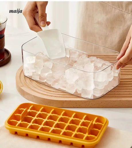 MOSE Ink-Color Ice Cube Mold from MOSE