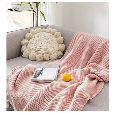MAN YUE HOME Scandinavian Knitted Duvet with Cotton for Winter Use from MAN YUE HOME