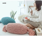 MAN YUE HOME INS Wool Knitted Pillow with Decorative Appeal from MAN YUE HOME