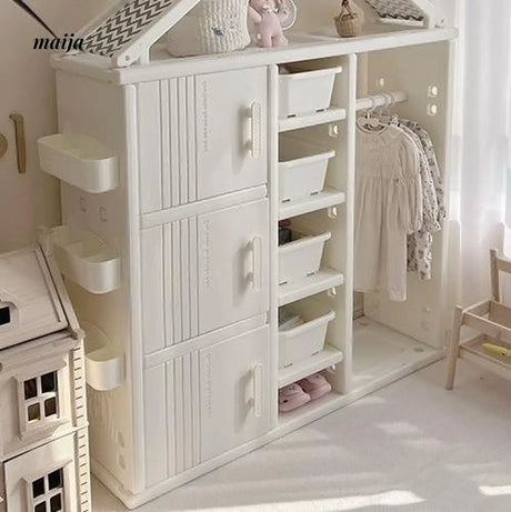 HOBBYTREE Kids' Bedroom Wardrobe from HOBBYTREE