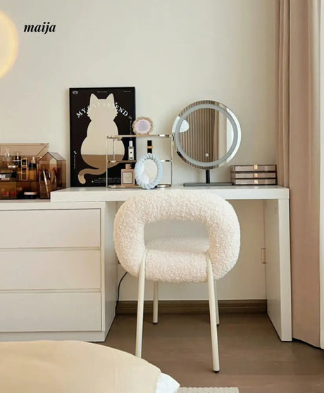 Donut Dressing Chair from maija